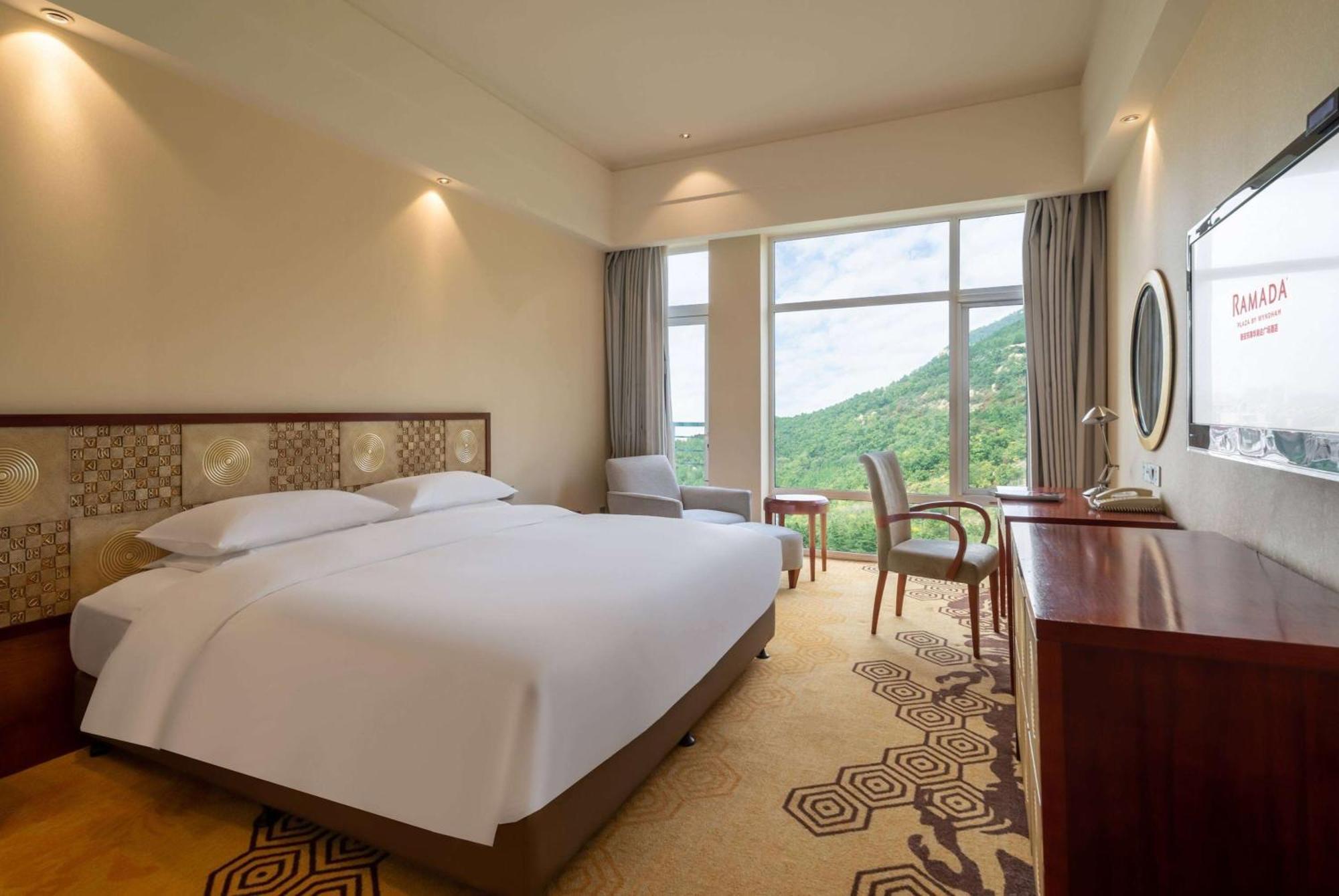 Ramada Plaza By Wyndham Taian Hotell Tai'an  Eksteriør bilde